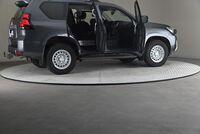 Toyota Land Cruiser vaihtoauto