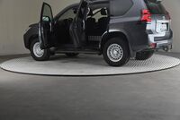 Toyota Land Cruiser vaihtoauto