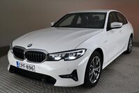 BMW 320 vaihtoauto