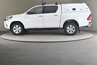 Toyota Hilux vaihtoauto