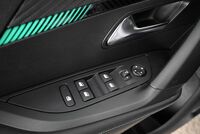 Peugeot e-2008 vaihtoauto