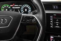 Audi Q8 e-tron vaihtoauto