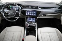 Audi Q8 e-tron vaihtoauto