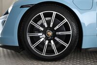 Porsche Taycan vaihtoauto