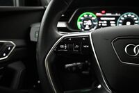 Audi Q8 e-tron vaihtoauto