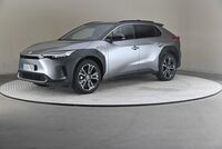 Toyota bZ4X vaihtoauto