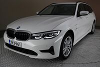 BMW 330 vaihtoauto