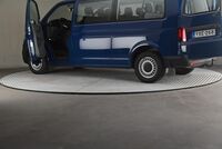 Volkswagen Caravelle vaihtoauto