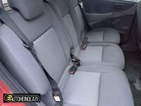Nissan Almera Tino vaihtoauto