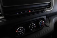 Nissan Primastar vaihtoauto