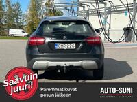Mercedes-Benz GLA vaihtoauto