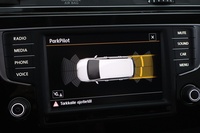 Volkswagen Touran vaihtoauto