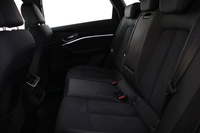 Audi Q8 e-tron vaihtoauto