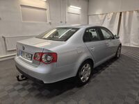 Volkswagen Jetta vaihtoauto