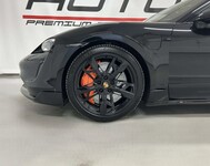 Porsche Taycan vaihtoauto