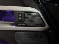 Land Rover Defender vaihtoauto