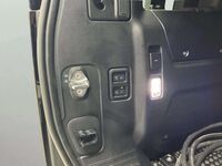 Land Rover Defender vaihtoauto