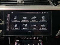 Audi Q8 e-tron vaihtoauto