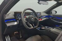 BMW M5 vaihtoauto