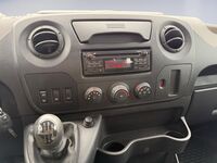 Nissan NV400 vaihtoauto
