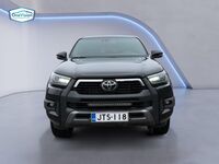 Toyota Hilux vaihtoauto