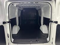 Maxus e-Deliver 5 vaihtoauto