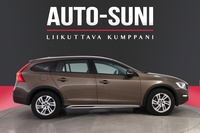 Volvo V60 Cross Country vaihtoauto