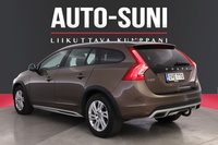 Volvo V60 Cross Country vaihtoauto