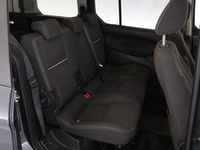 Ford Grand Tourneo Connect vaihtoauto
