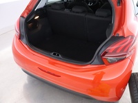 Peugeot 208 vaihtoauto