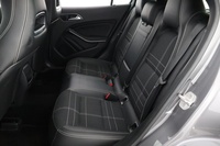 Mercedes-Benz GLA vaihtoauto