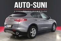 Alfa Romeo Stelvio vaihtoauto
