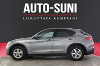 Alfa Romeo Stelvio vaihtoauto