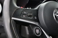 Alfa Romeo Stelvio vaihtoauto