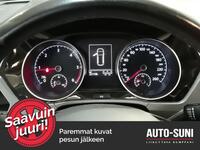 Volkswagen Touran vaihtoauto