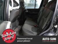 Nissan Pathfinder vaihtoauto