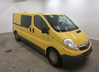 Opel Vivaro vaihtoauto