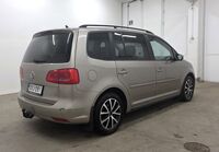 Volkswagen Touran vaihtoauto