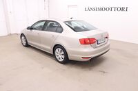 Volkswagen Jetta vaihtoauto