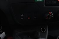 Nissan NV400 vaihtoauto