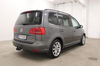 Volkswagen Touran vaihtoauto