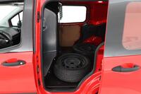 Ford Transit Courier vaihtoauto