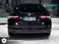 Toyota Camry vaihtoauto