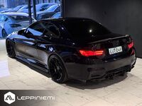 BMW M4 vaihtoauto