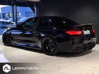 BMW M4 vaihtoauto