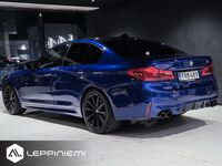BMW M5 vaihtoauto