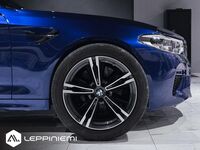 BMW M5 vaihtoauto