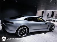 Porsche Taycan vaihtoauto