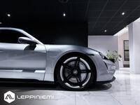 Porsche Taycan vaihtoauto