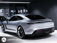 Porsche Taycan vaihtoauto